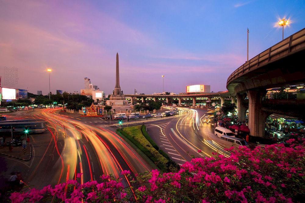 T Hostel @ Victory Monument Bangkok Bagian luar foto